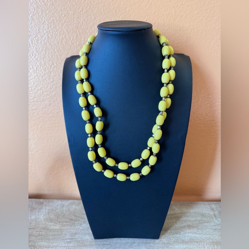Vintage Yellow Plastic Oval Shaped Beaded Long Necklace Retro 50s 60s